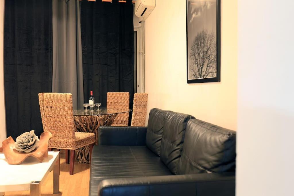 One Bedroom In Eixample ! Apartment