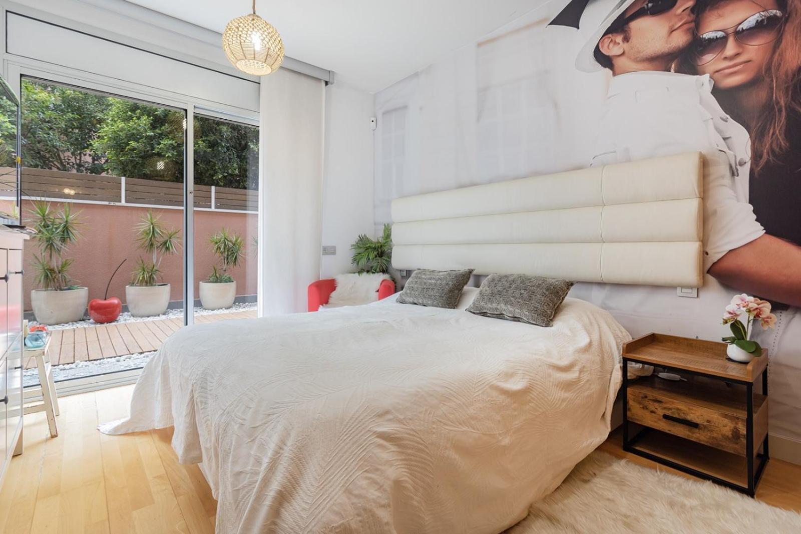 Pool Luxury 2 Bedrooms - 2 Terraces - Parking - Long Term