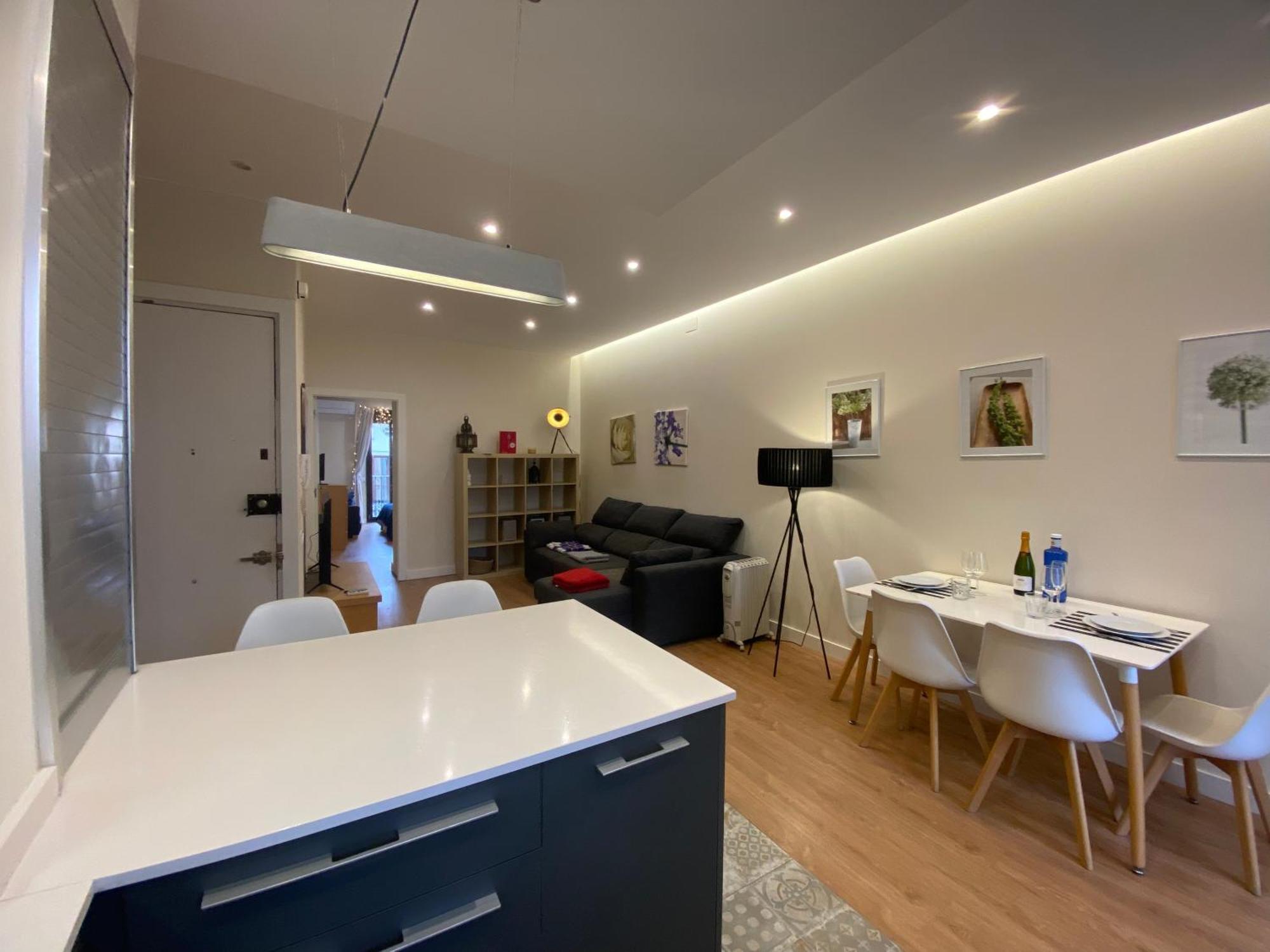 Spatious Luxe Paseo De Gracia Diagonal Apartment