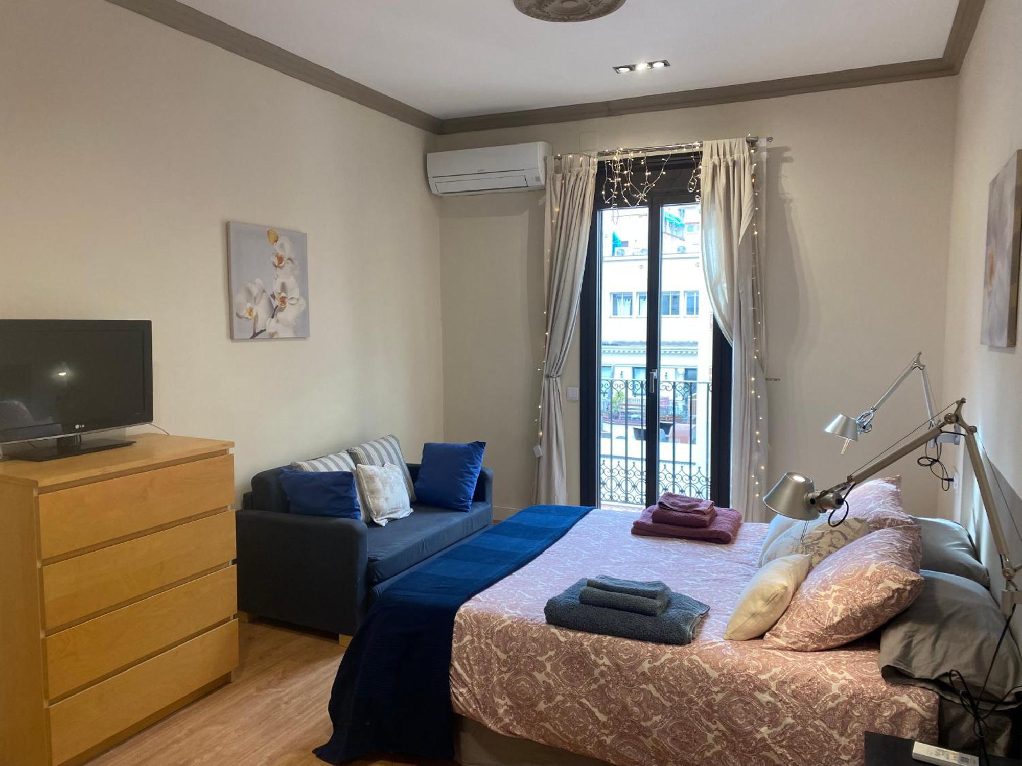 Spatious Luxe Paseo De Gracia Diagonal Apartment Barcelona