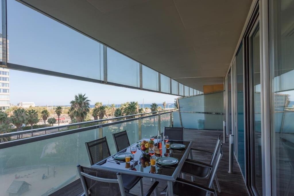 Unique Rentals-seafront Luxe Appartement Barcelona