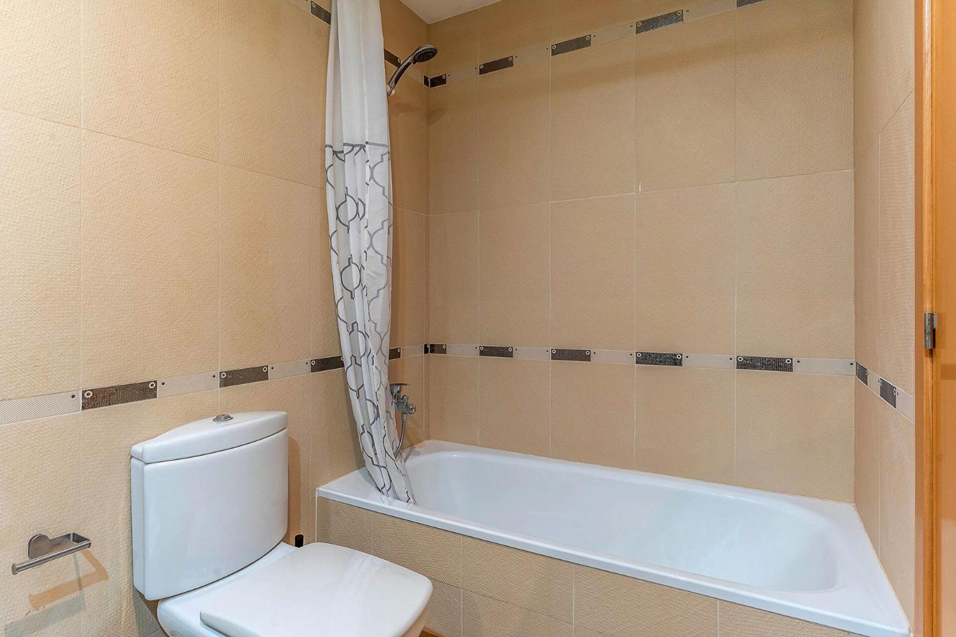 4207 - Ab Sant Adria De Besos Apartment