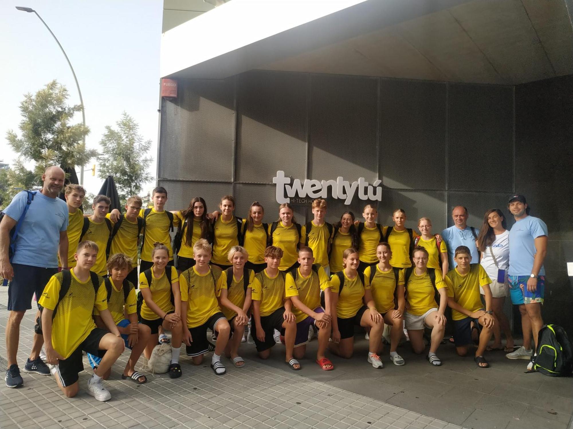 Twentytu Hostel *