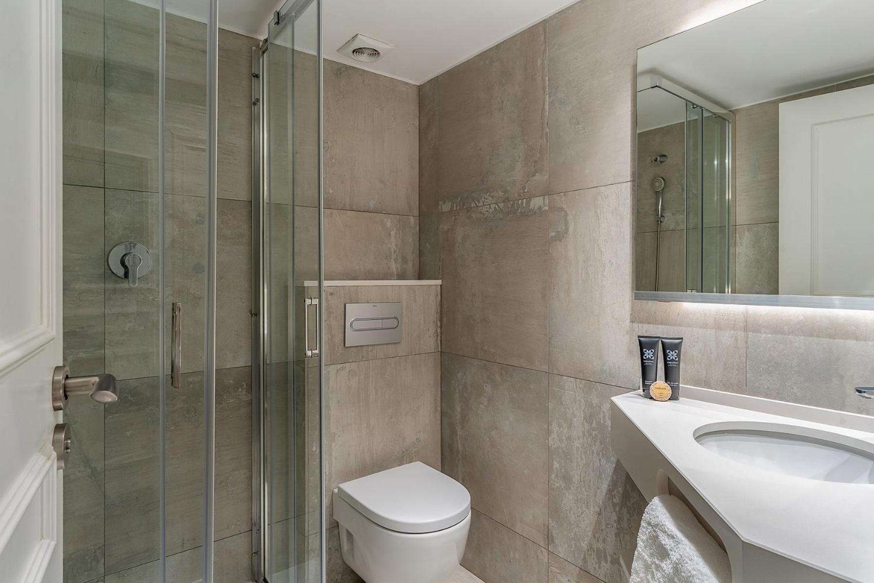 Enjoybcn Tallers Apartment Barcelona