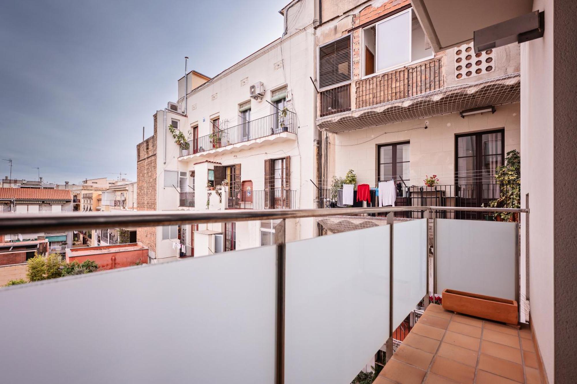Sweett - Jardinets Apartamento