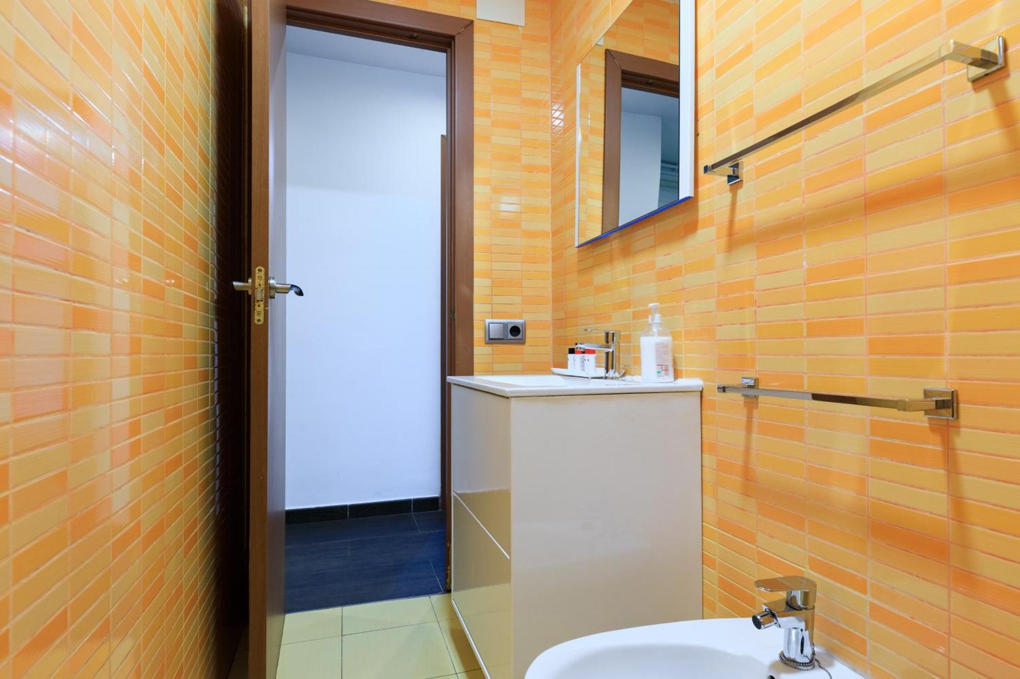 Housalia Corsega - 3 Bedrooms Next To Sagrada Familia Appartement