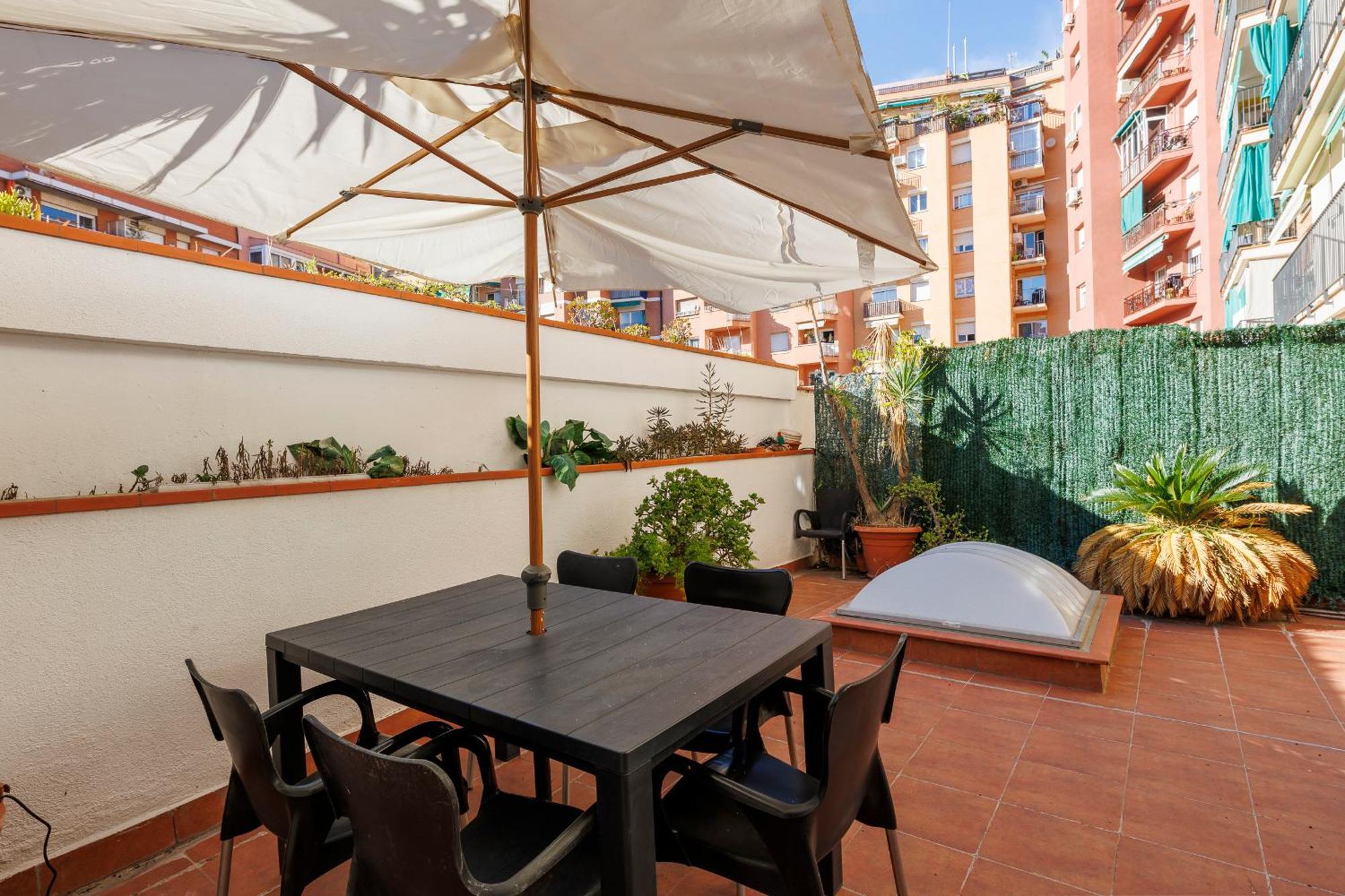Appartement Aparteasy - Private Terrace, 3-bedroom Barcelone