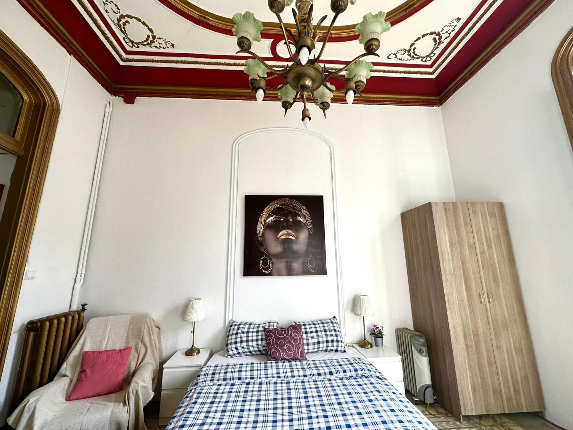 Barcelona Central Apartments