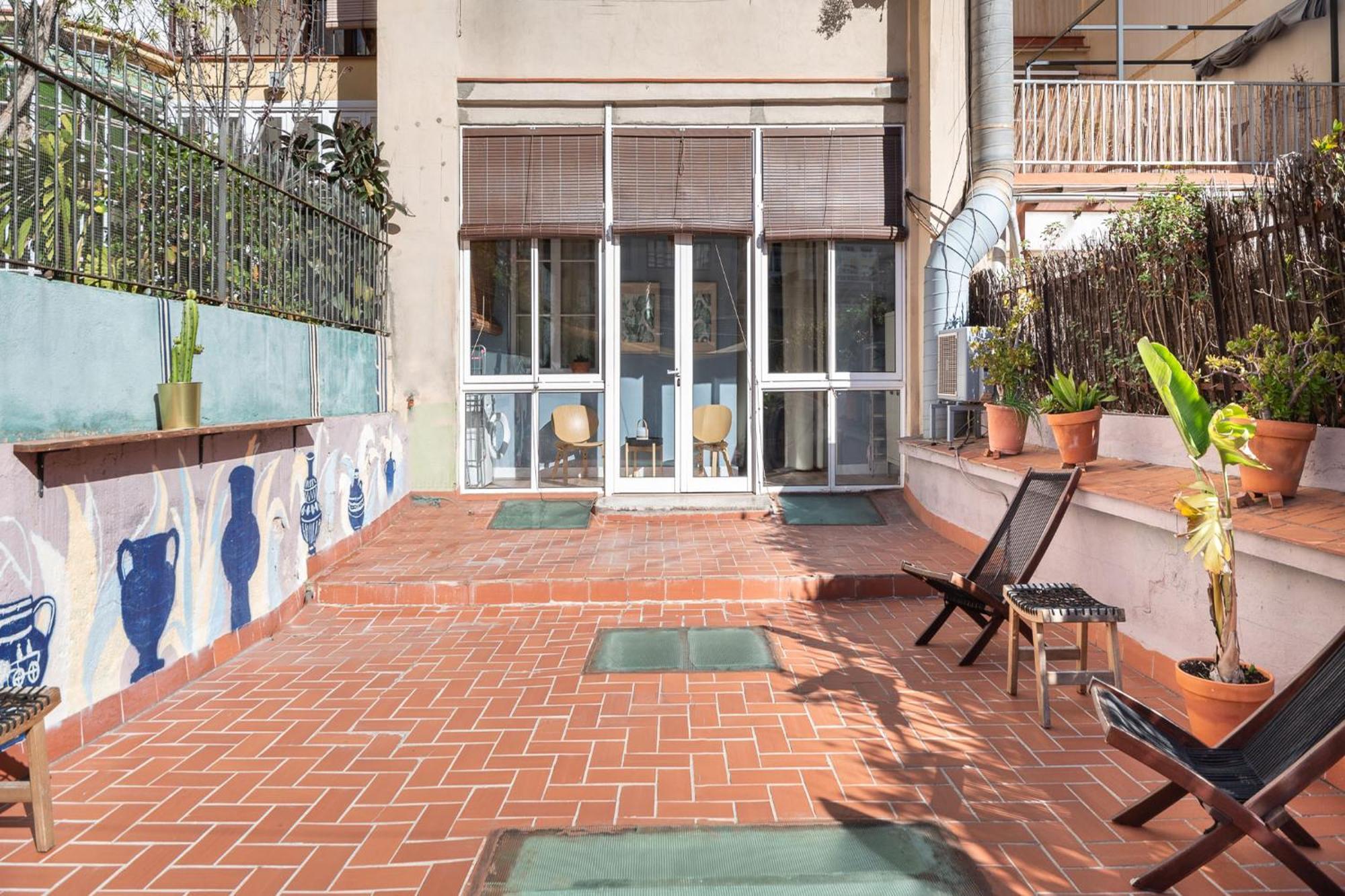 Sunny With A 100m2 Oasis Barcelona