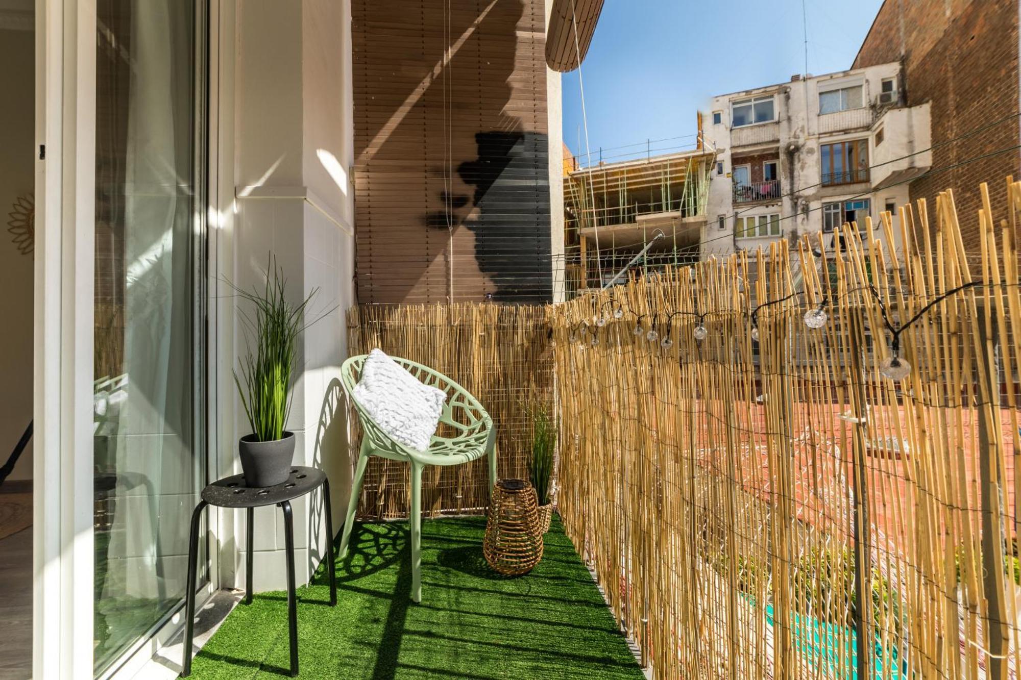 13par1004 - Fabulous In The Heart Of Barcelona