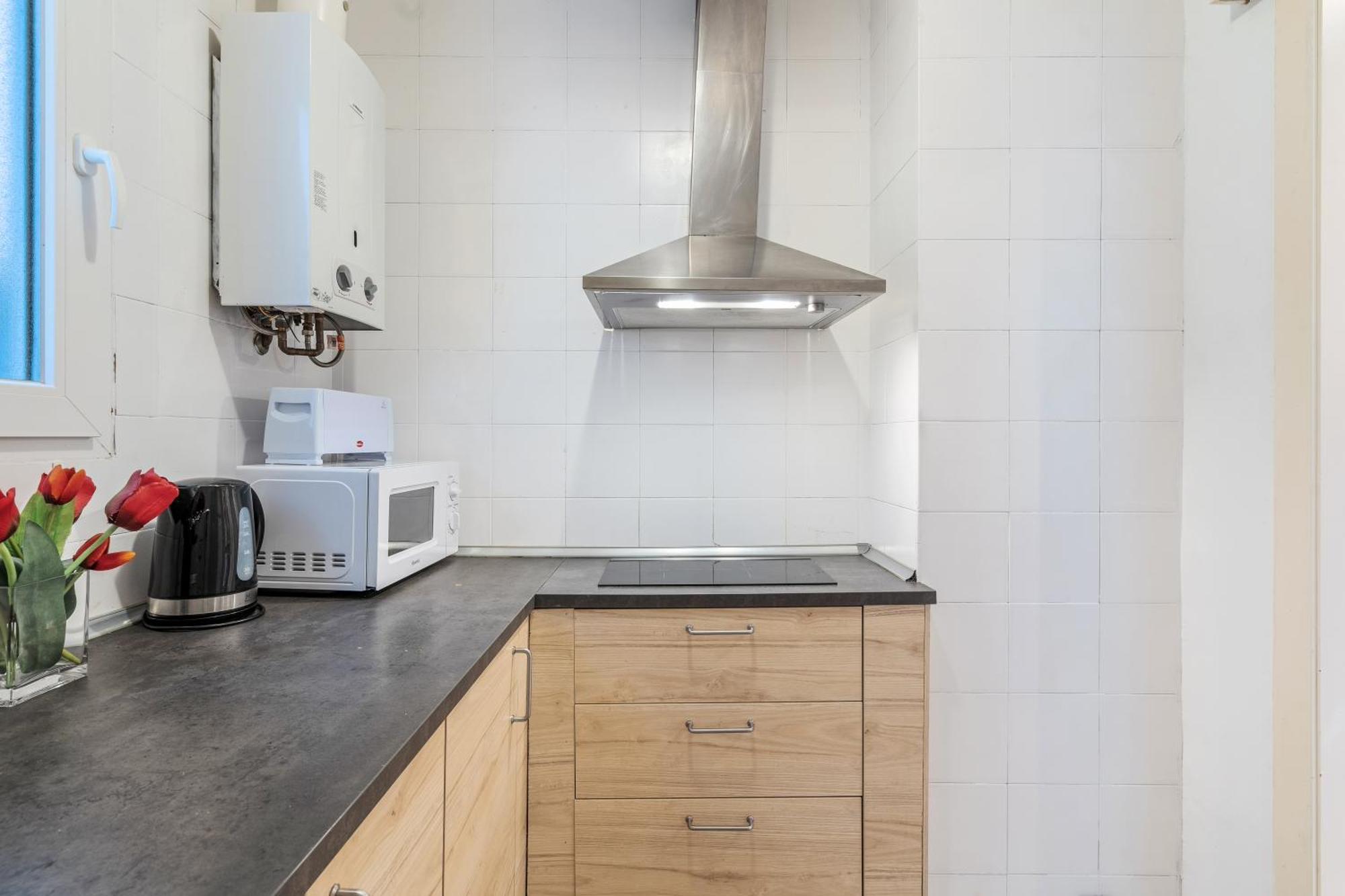 Apartamento Fridaysflats, Sagrado Silencio - 3 Bdr Right By Sagrada Familia *