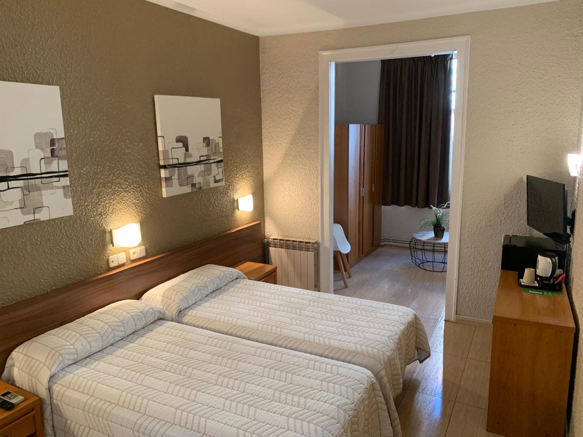 Iznajar Guest house Barcelona