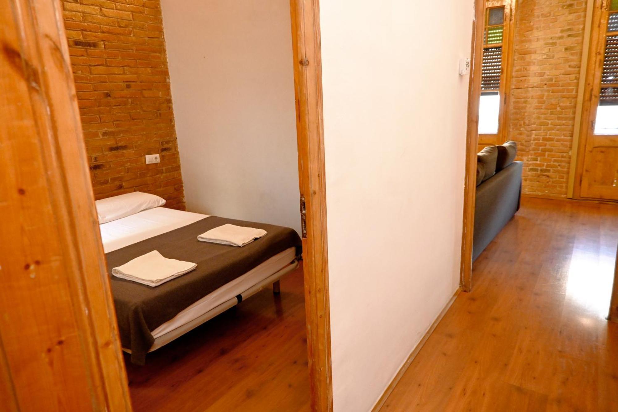 Homenfun Sagrada Familia Aragon Apartment Barcelona