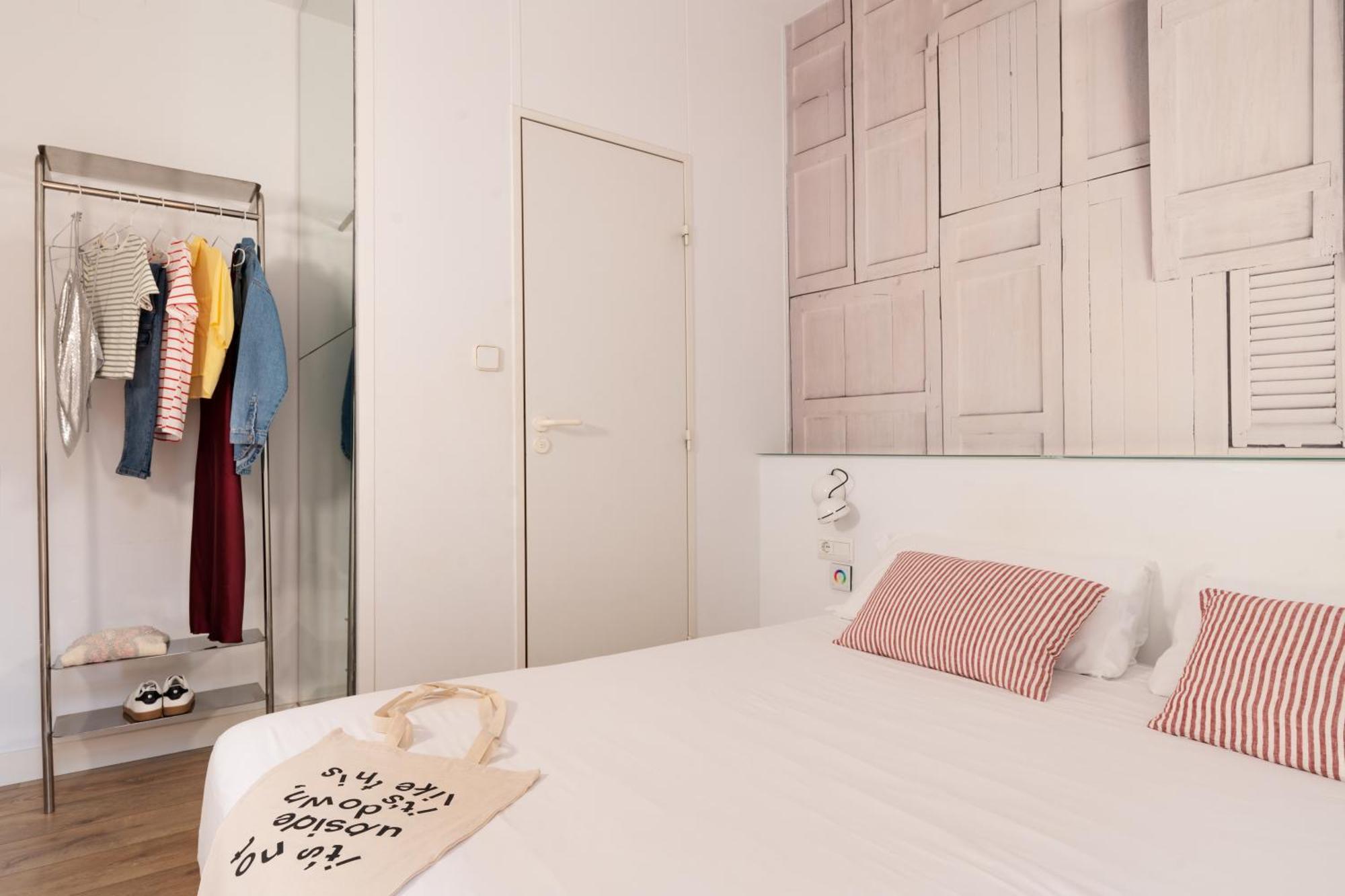 Guest house Chic & Basic Tallers