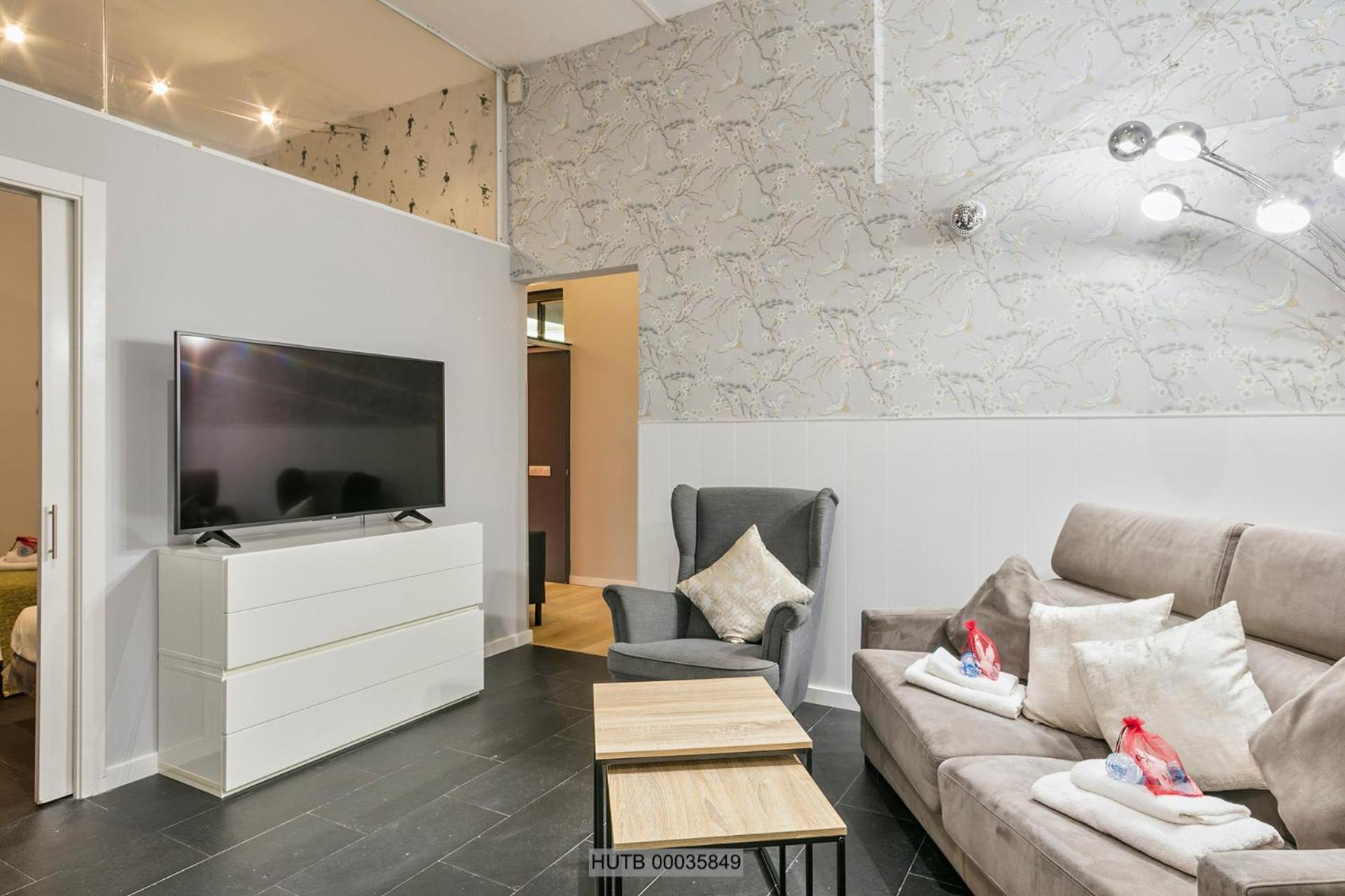 Alcam Les Corts Appartement Barcelone