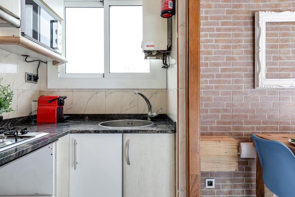 Appartement Penthouse With Big Terrace, Quiet Area, 1 Bedroom