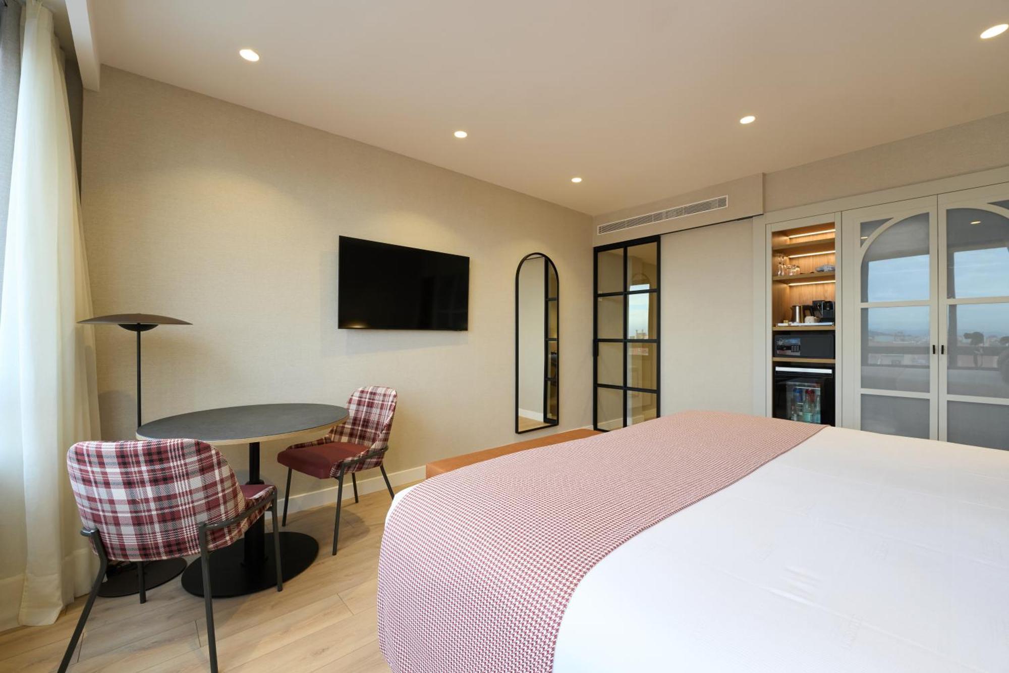 Catalonia 505 Hotel 4*