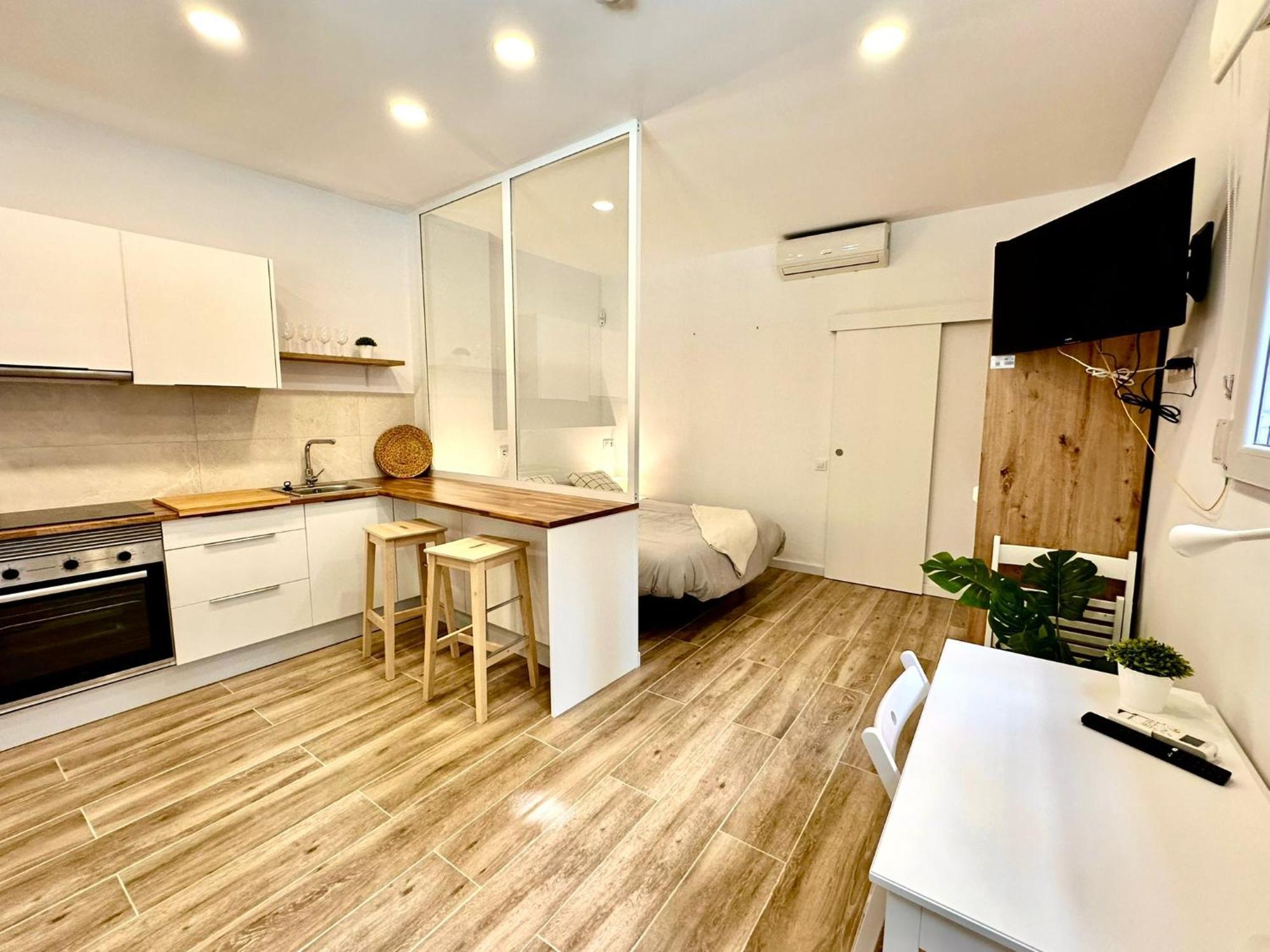 Cozy Studio Near Sants Estacion Appartement