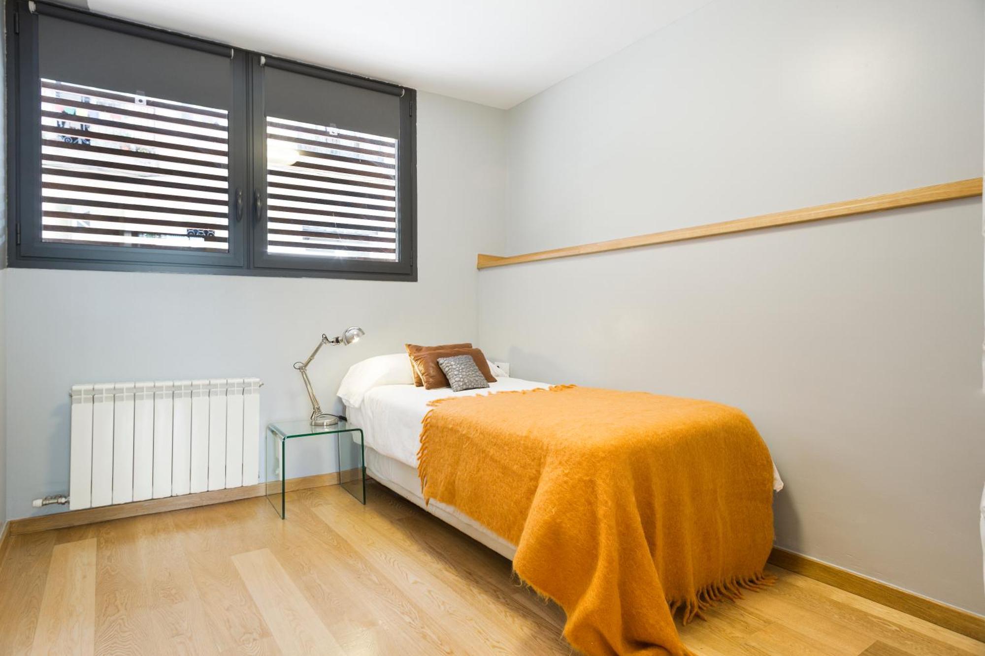 Appartement My Space Emirates - Bright In Gracia With Shared Pool