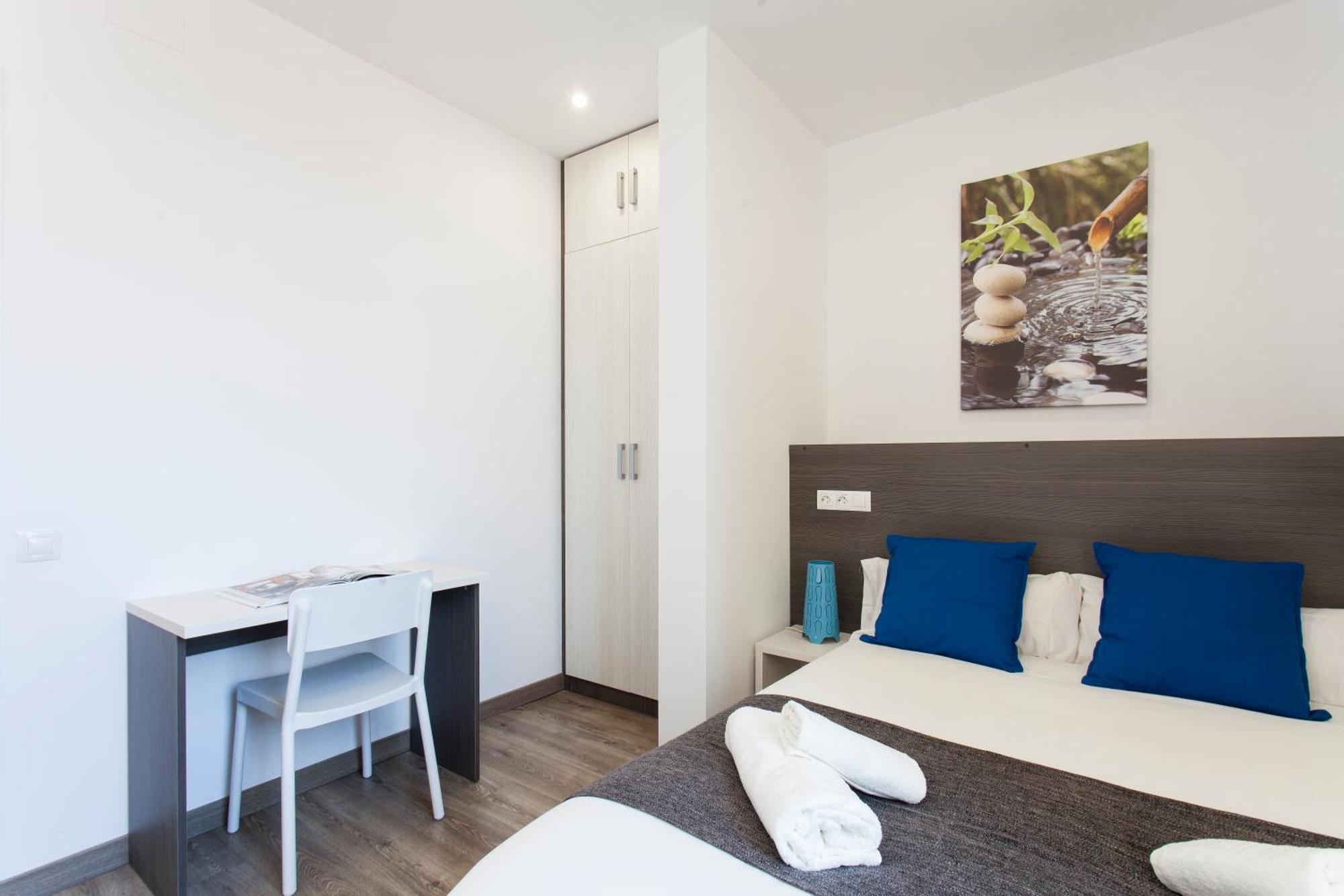 Ab Comte D'urgell - 2513 Apartamento