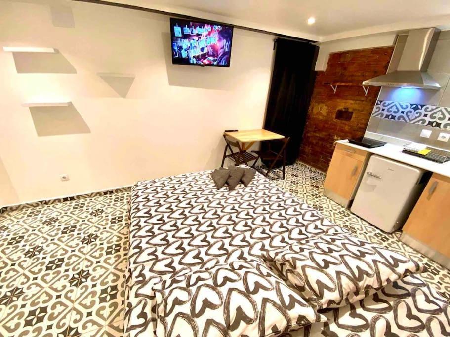 B4 Estudio Nuevo! Cocina Y Bano Privado! A 1 Calle Del Metro