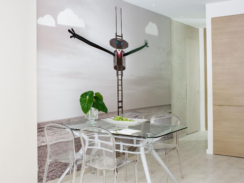 Eric Voekel Boutique - Sagrada Familia Barcelona