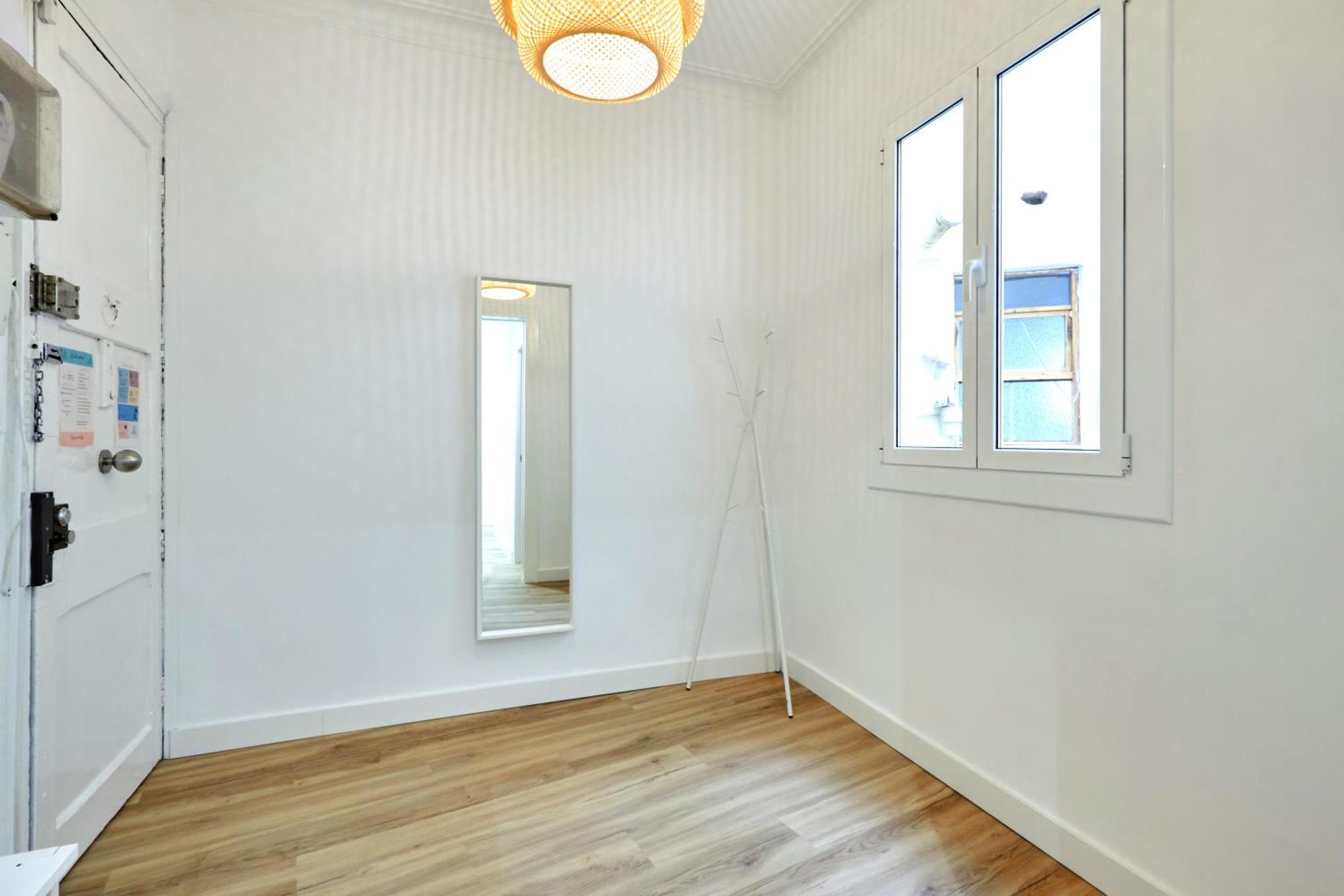 Comfortable Next To Apolo Theater Apartamento Barcelona