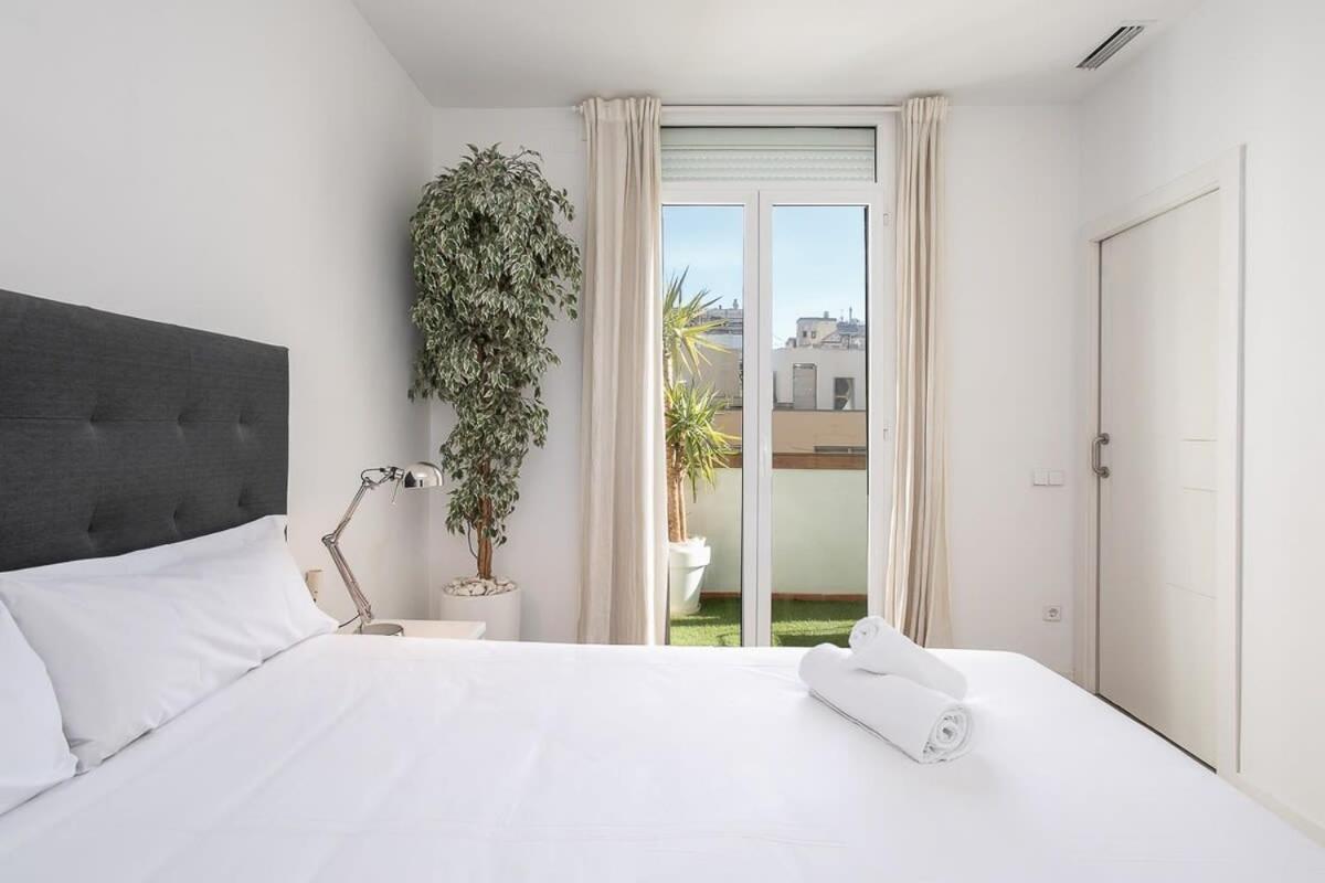 Paseo De Gracia Modern 4bd With Terrace Apartamento