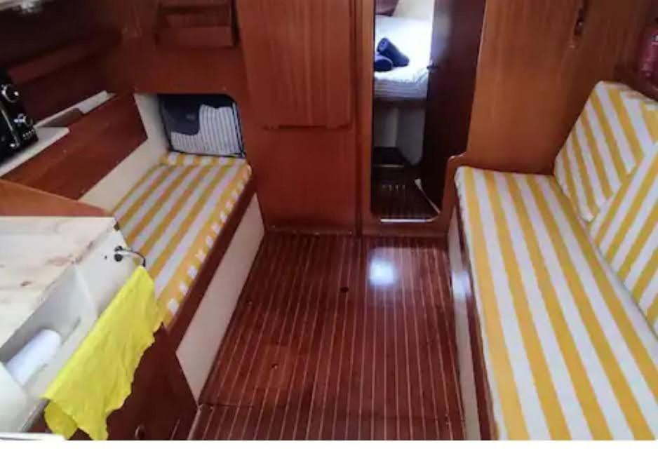 Bateau-hôtel Precioso Barco A 25 Min De Barcelona Barcelone