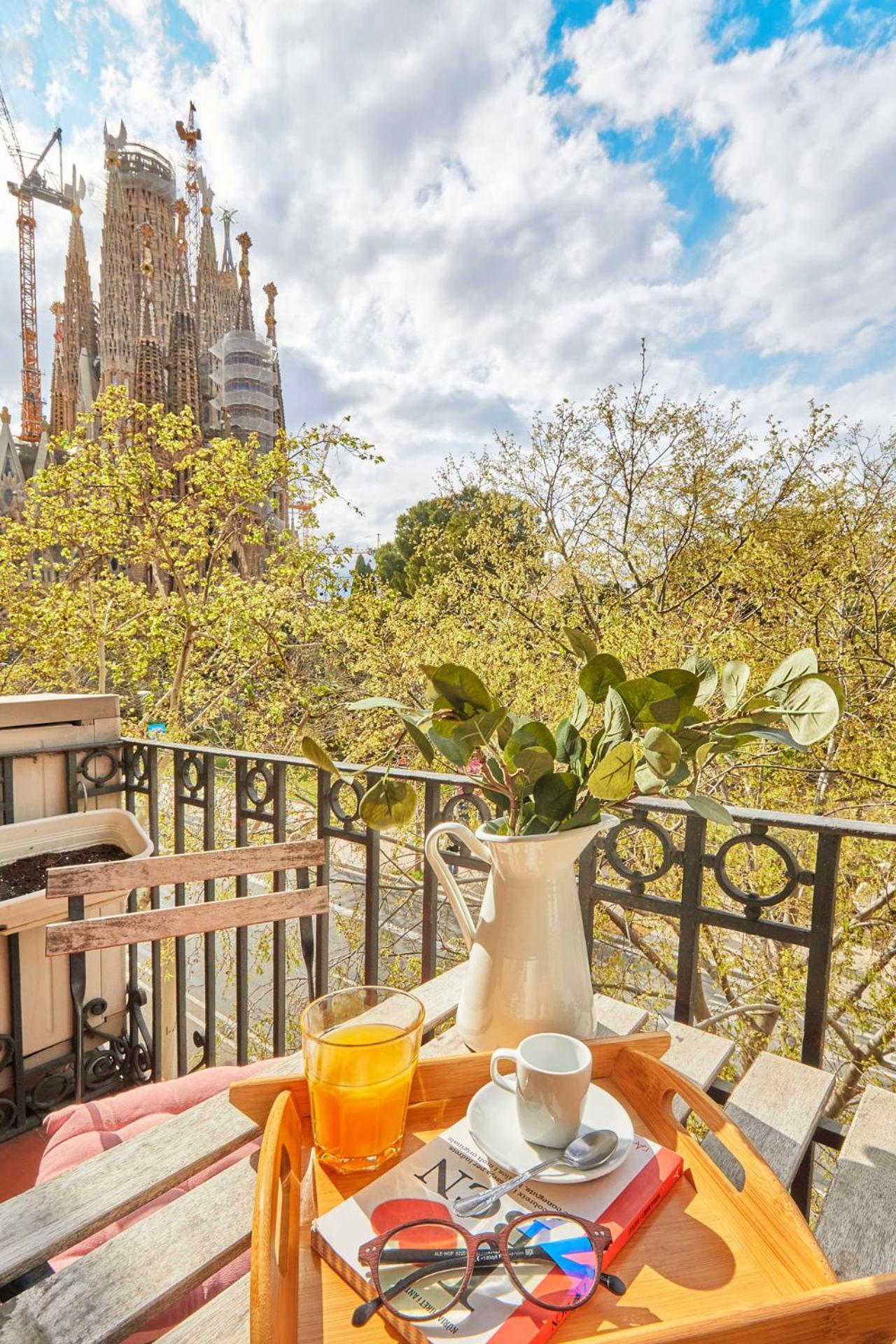 Bbarcelona Sagrada Familia Garden Barcelone