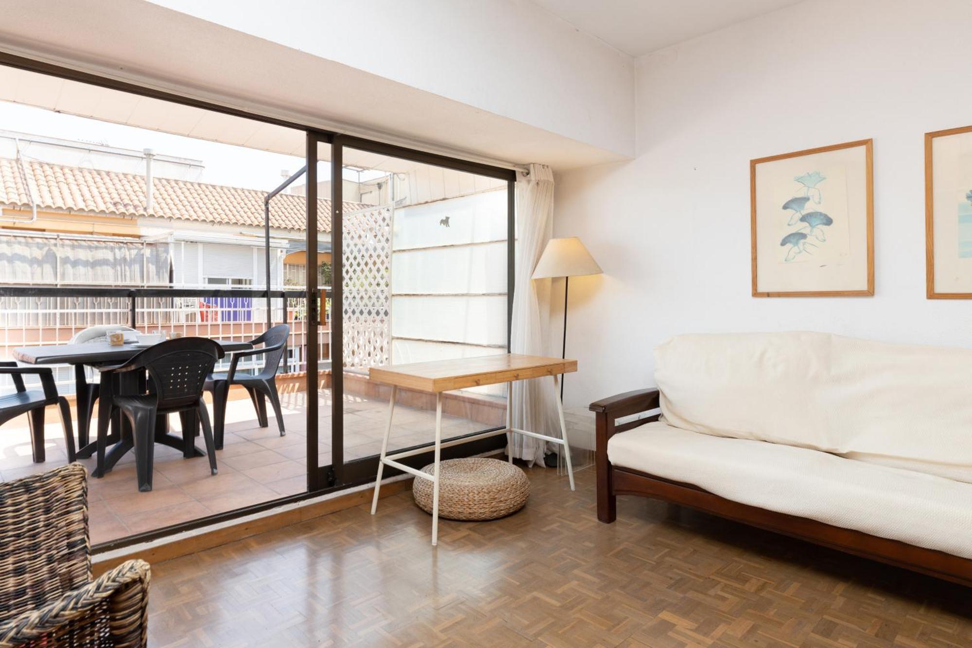 Apartment Aparteasy - Atic Sants Barcelona