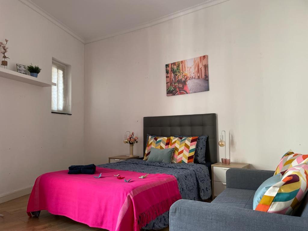 Hostel By La Rambla Rooms