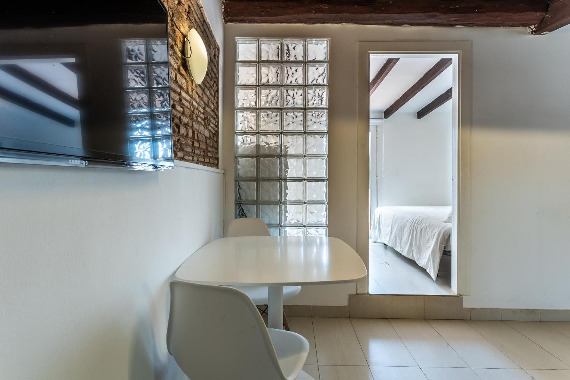 Apartamento La Boqueria Atic Apartment