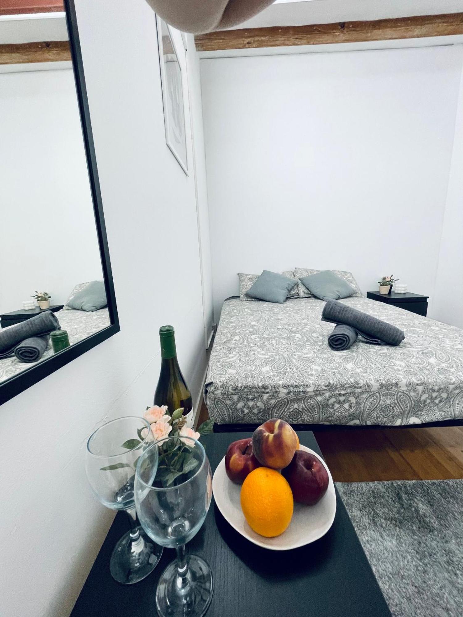Nou De La Rambla 2 Bed and breakfast *