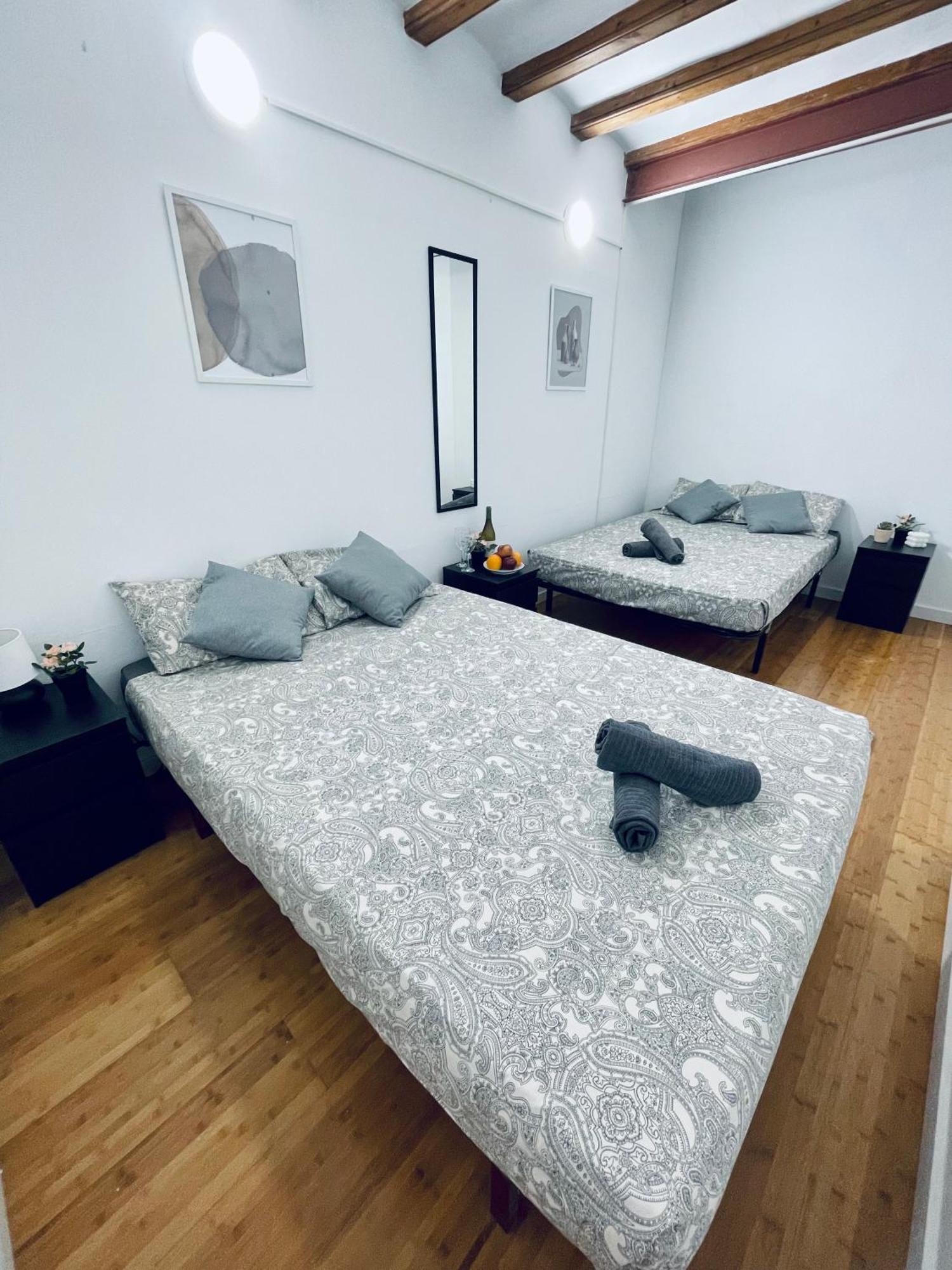 Nou De La Rambla 2 Bed and breakfast Barcelona