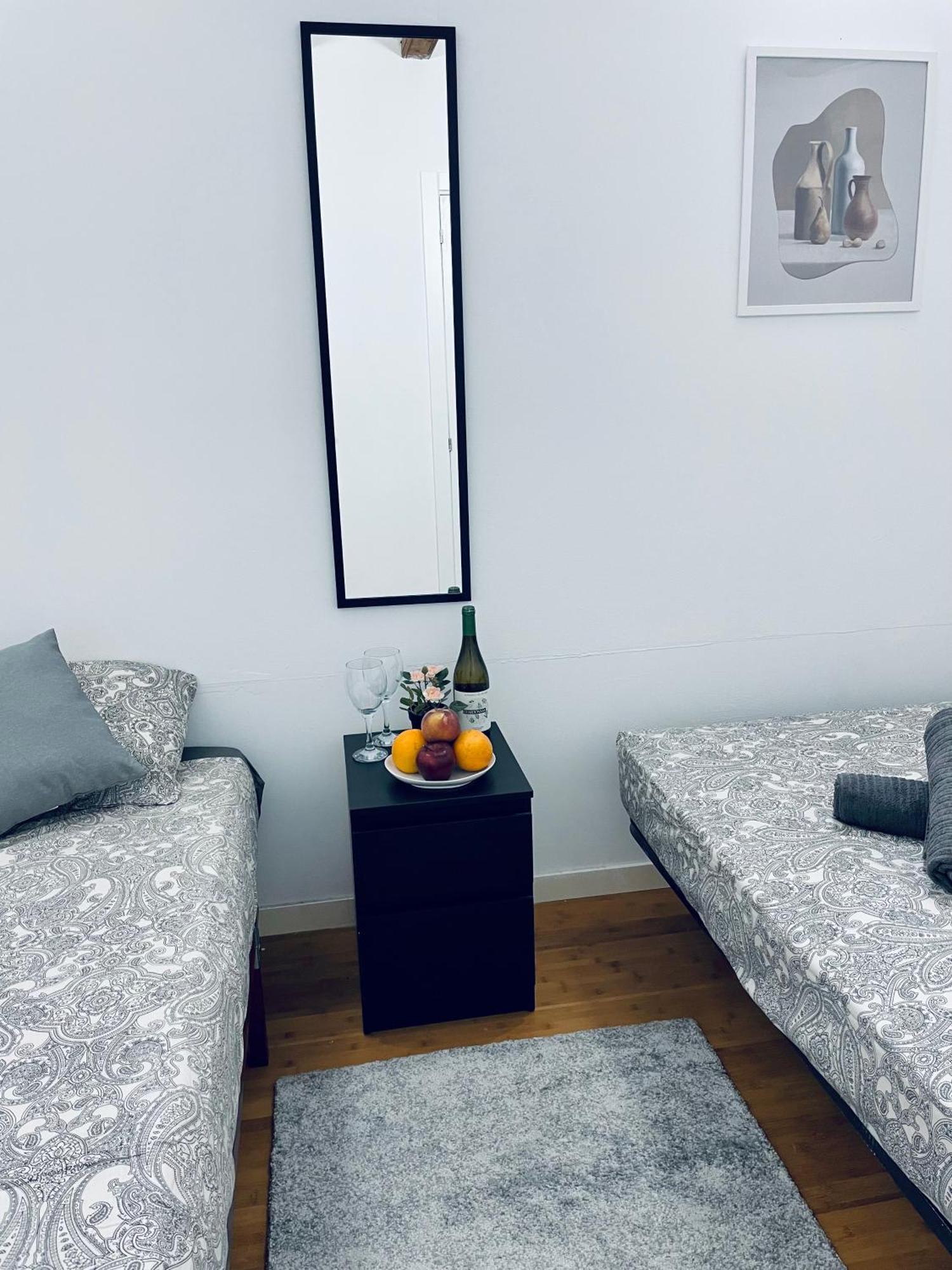 Nou De La Rambla 2 Bed and breakfast *