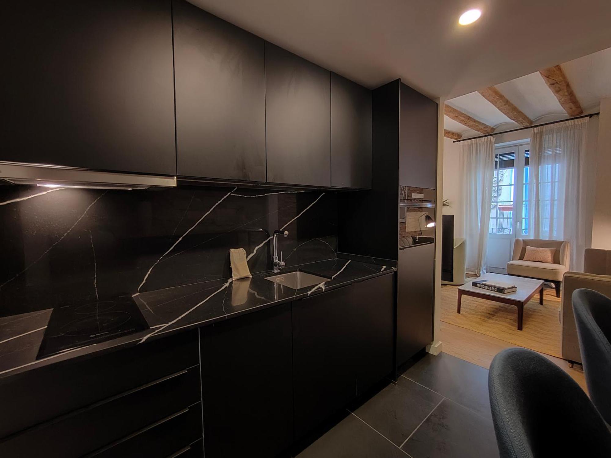 Appartement Luxury 2br&2washrooms City Center *