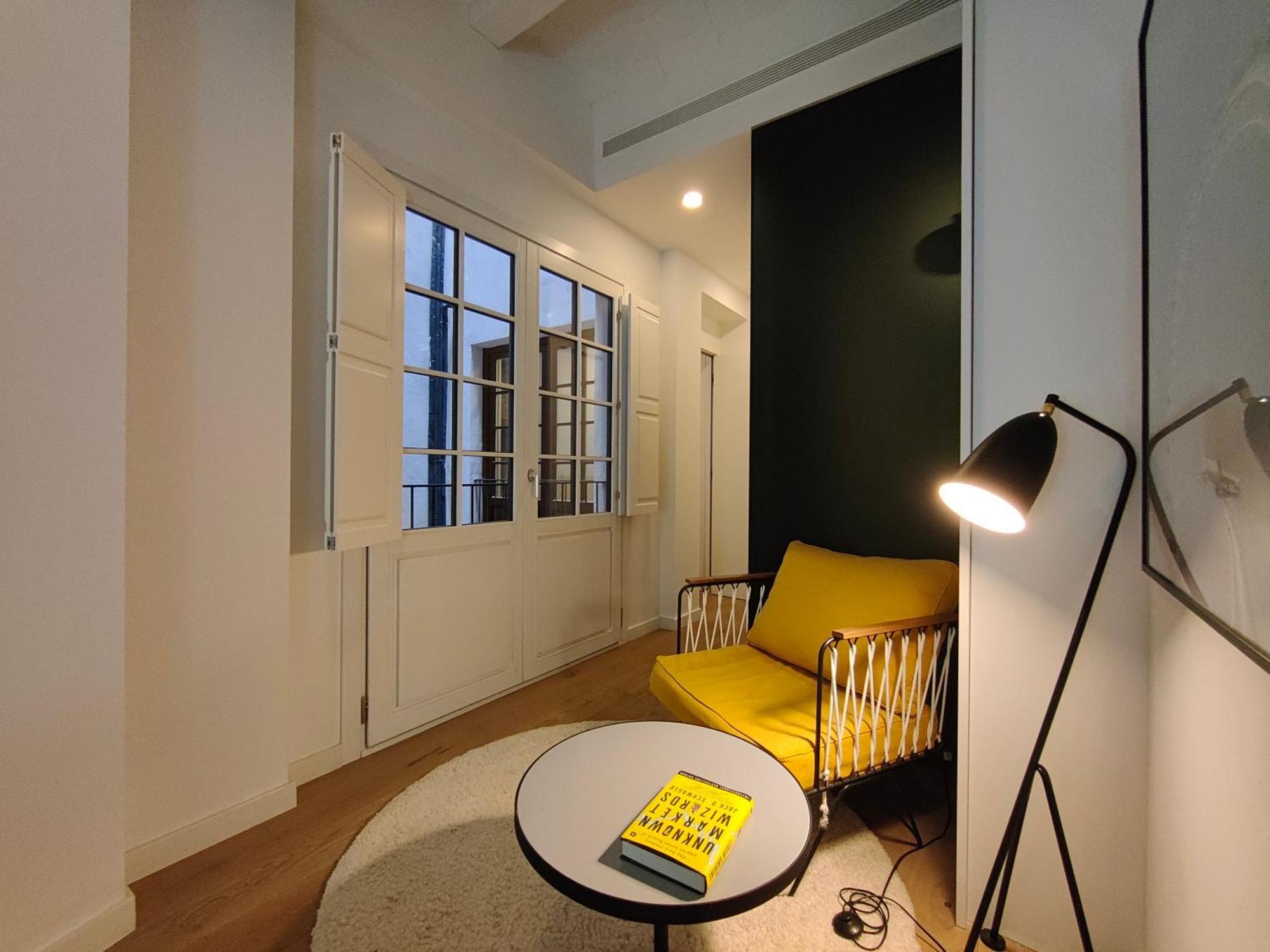 Luxury 2br&2washrooms City Center Appartement