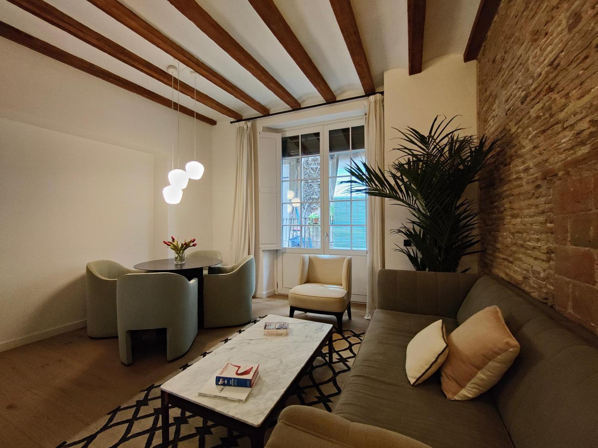 Appartement Luxury 2br&2washrooms City Center