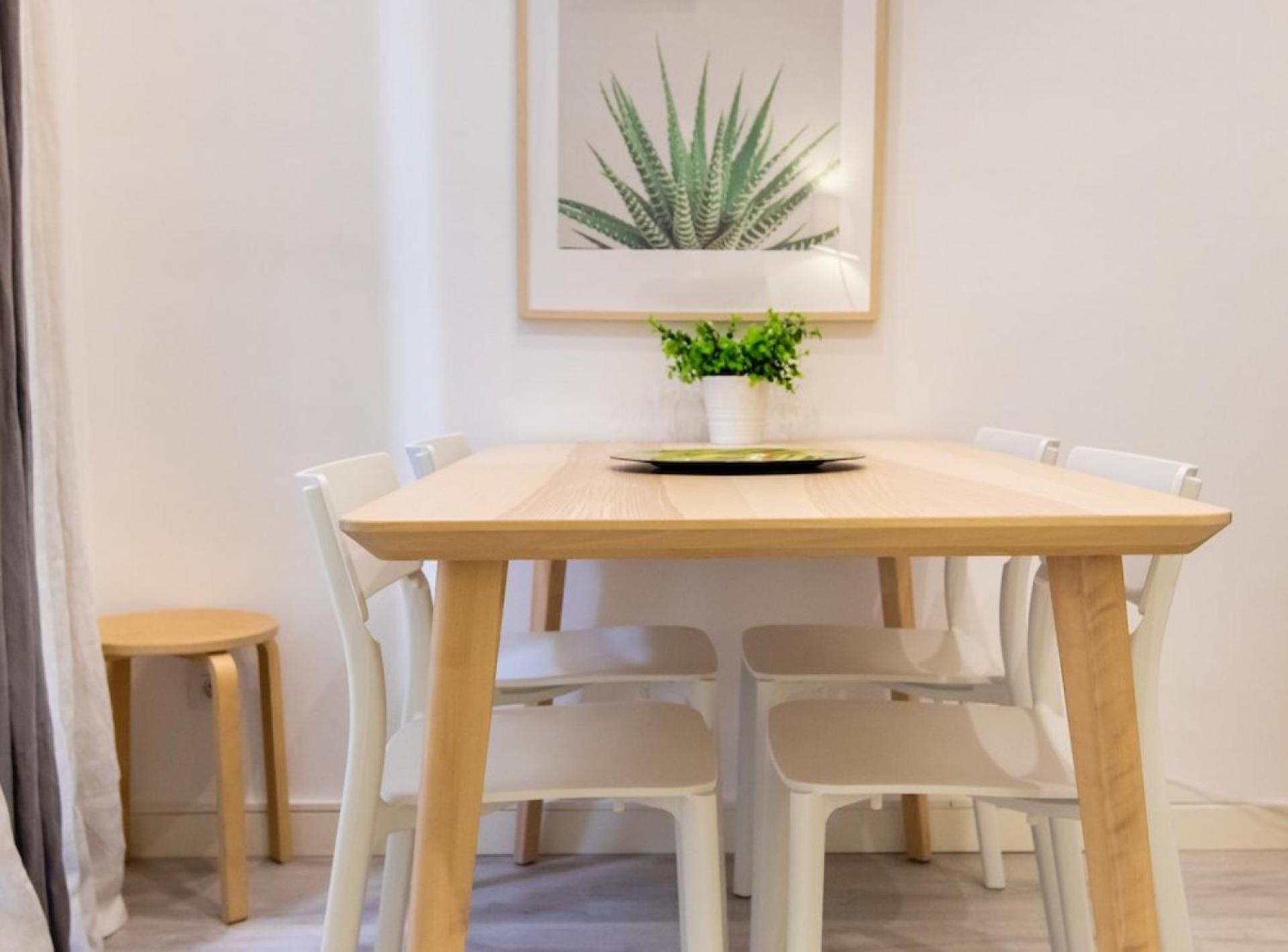 Pere Serafi 2 Bedroom Appartement