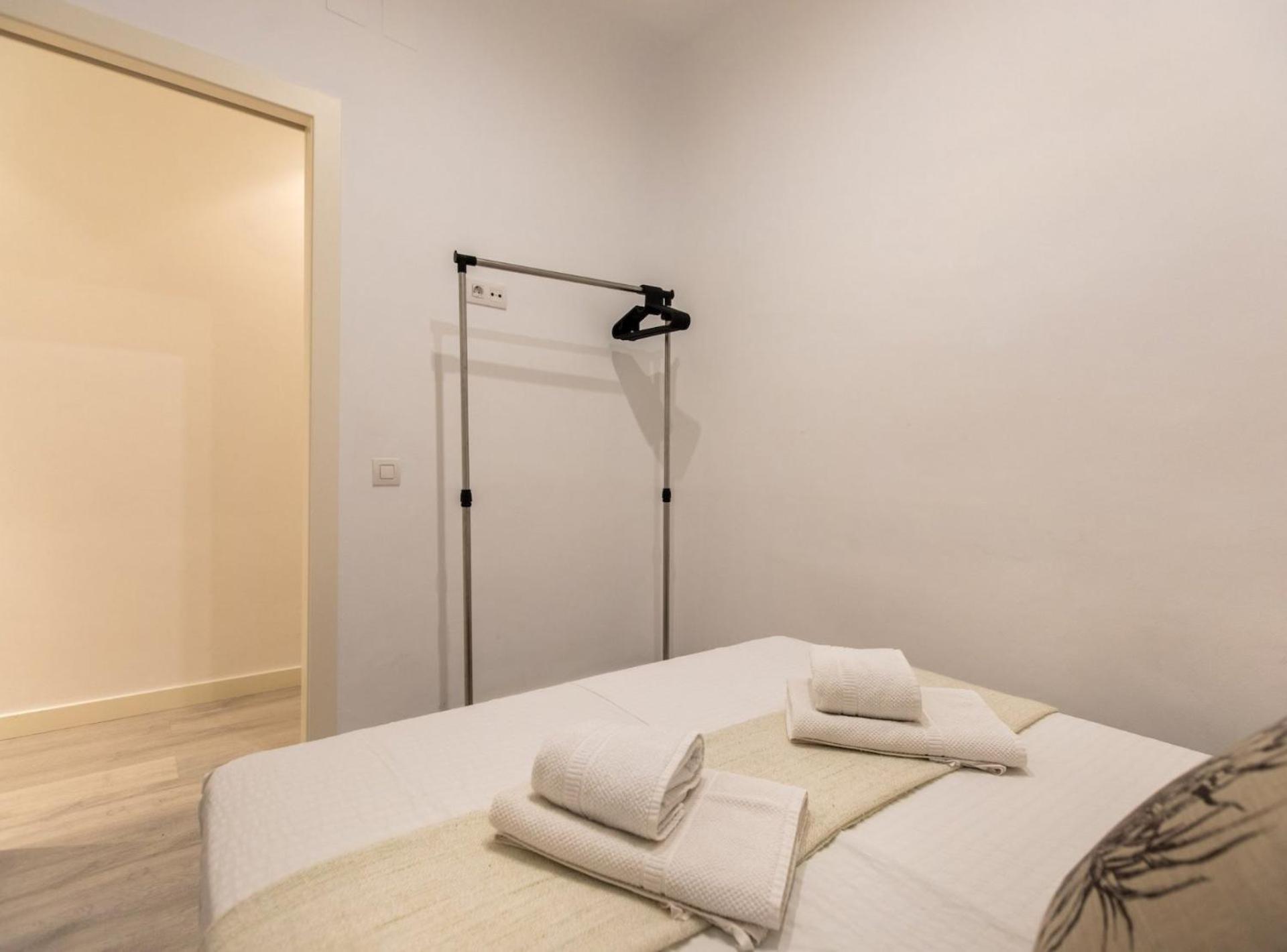 Pere Serafi 2 Bedroom Appartement Barcelone
