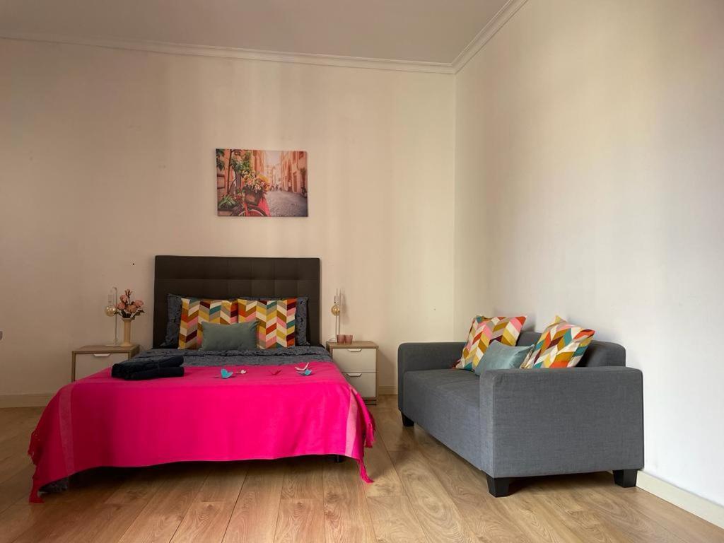 By La Rambla Rooms Barcelona