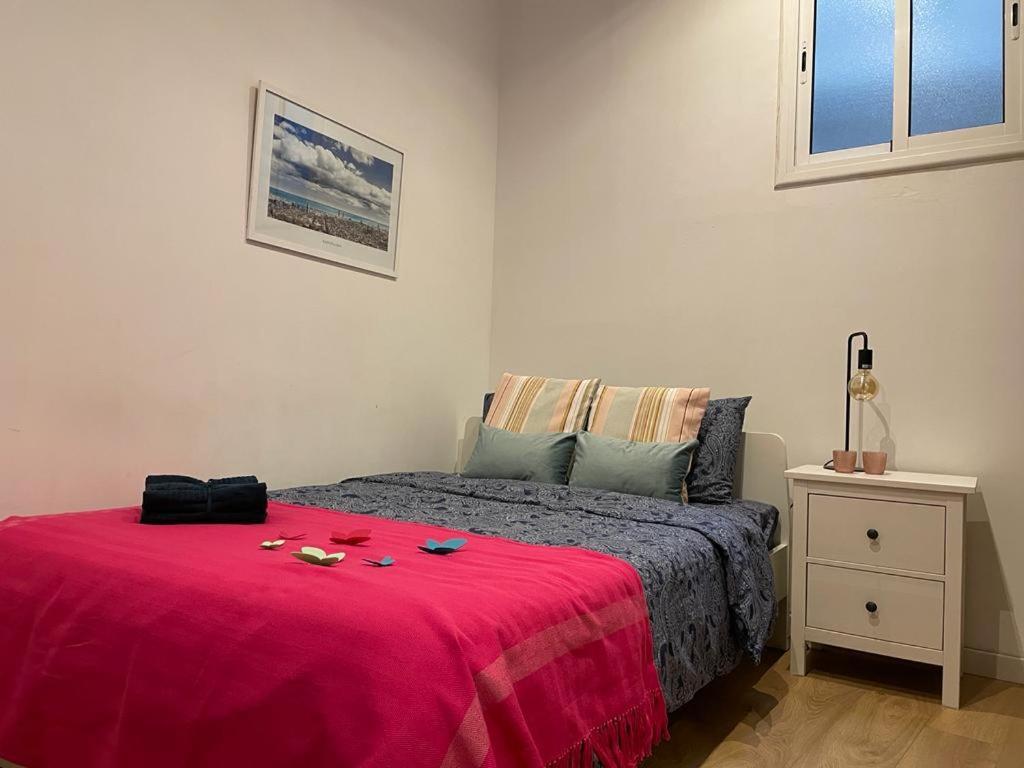 By La Rambla Rooms Hostel *