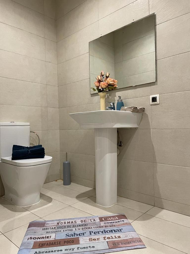 By La Rambla Rooms