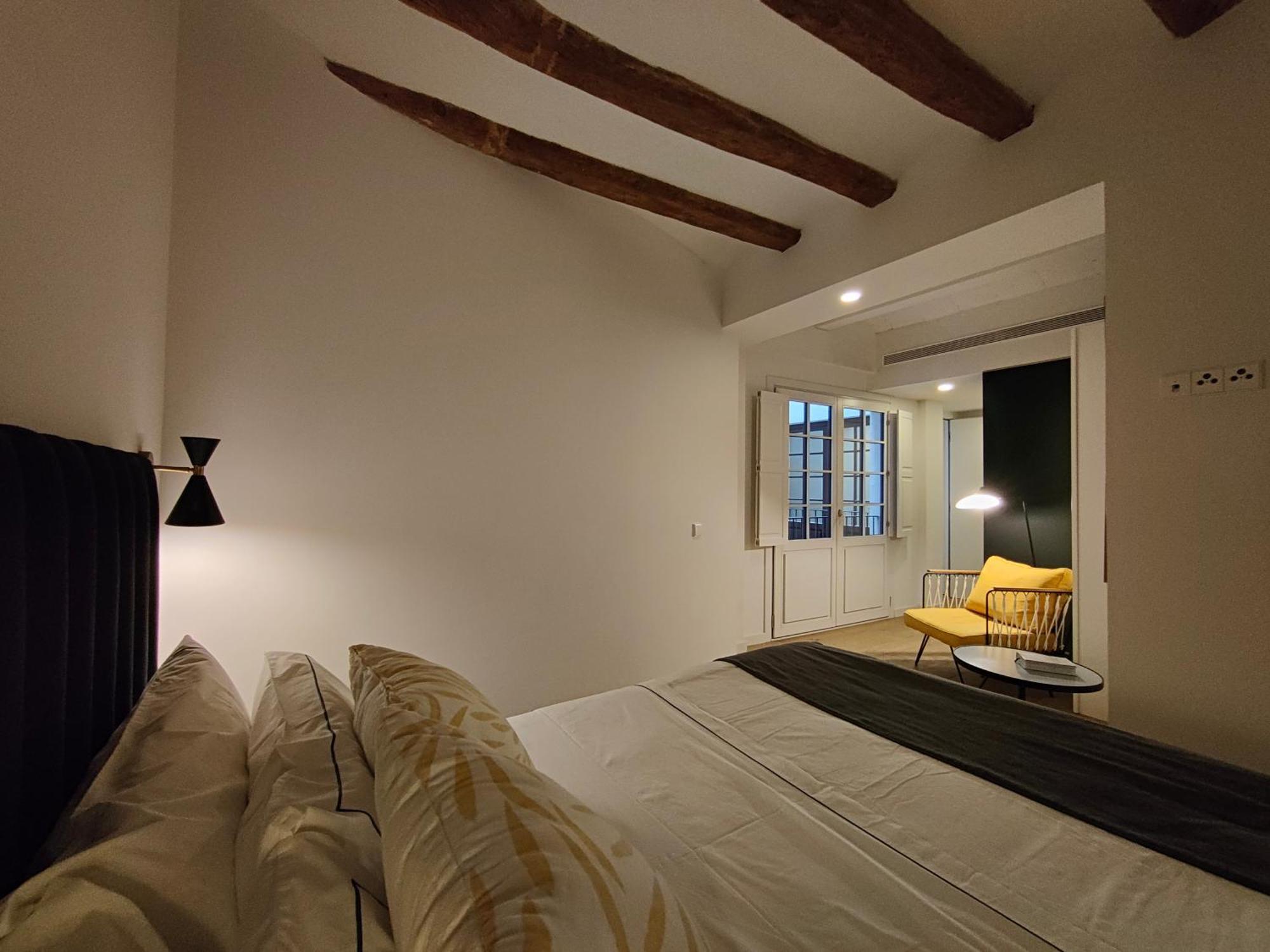 Luxury 2br&2washrooms City Center Appartement