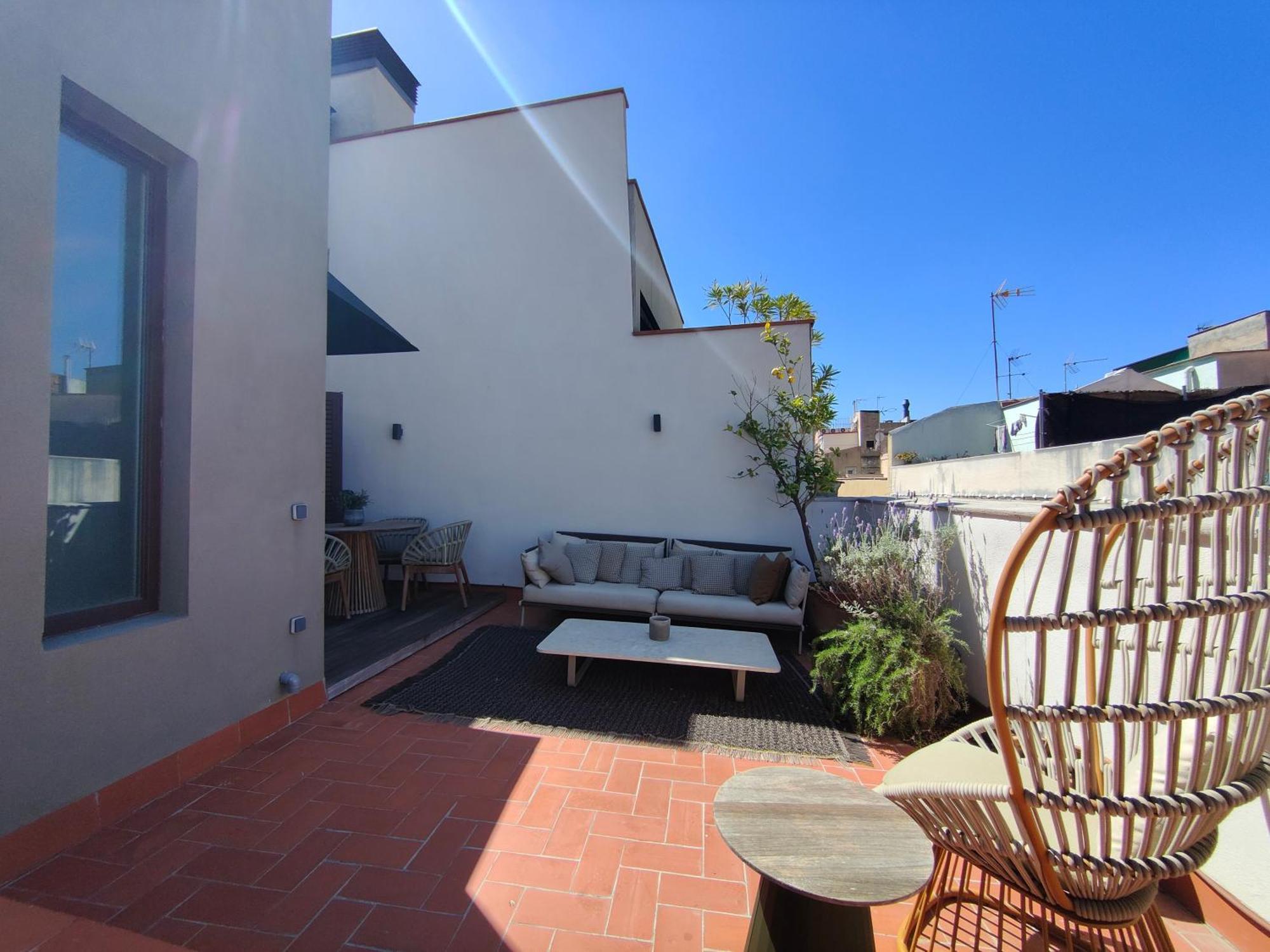 Luxury 2br&2washrooms City Center Appartement