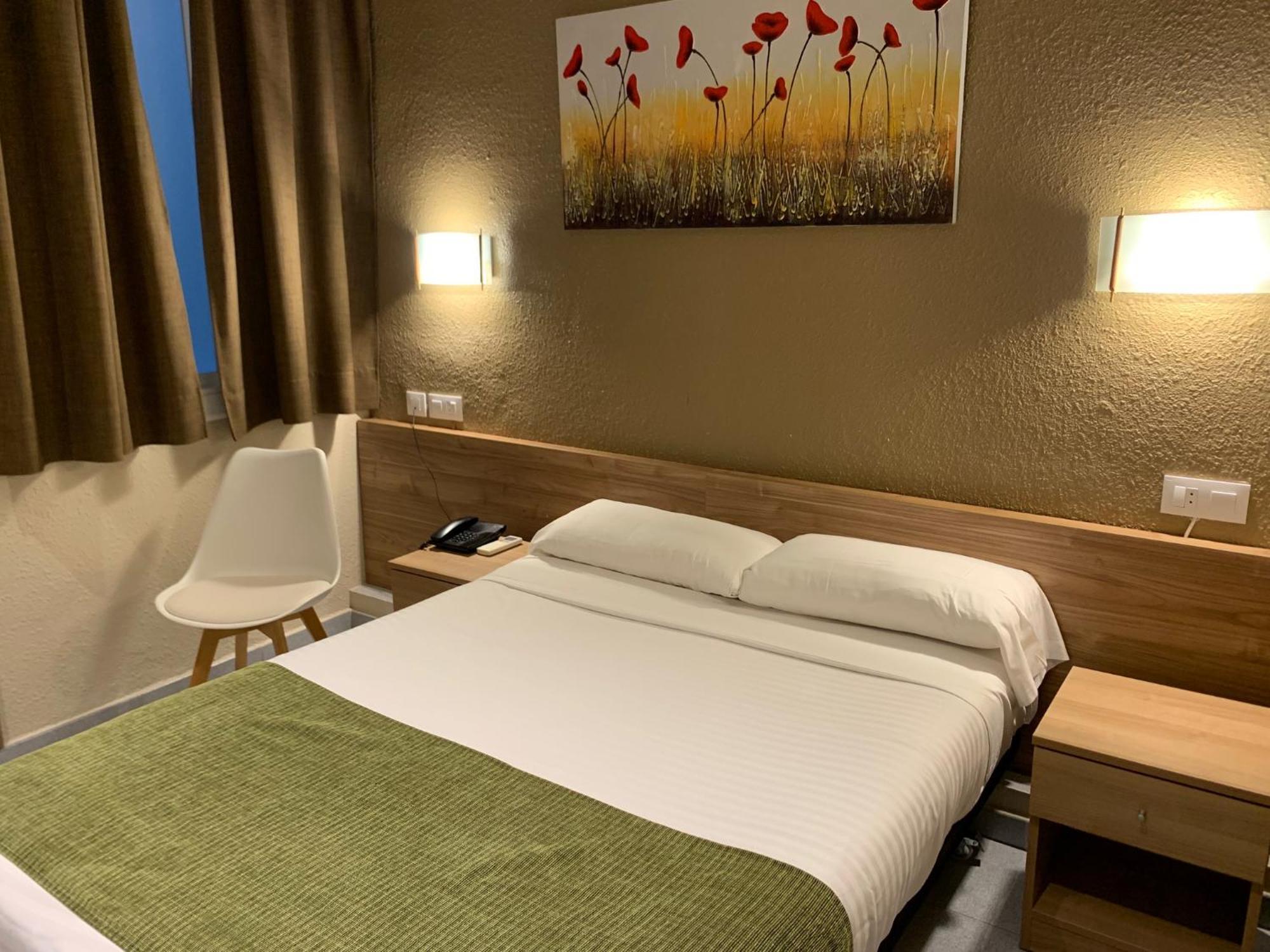Guest house Iznajar 2*