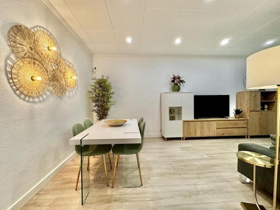 Sant Antoni Stay: Experience Apartment *