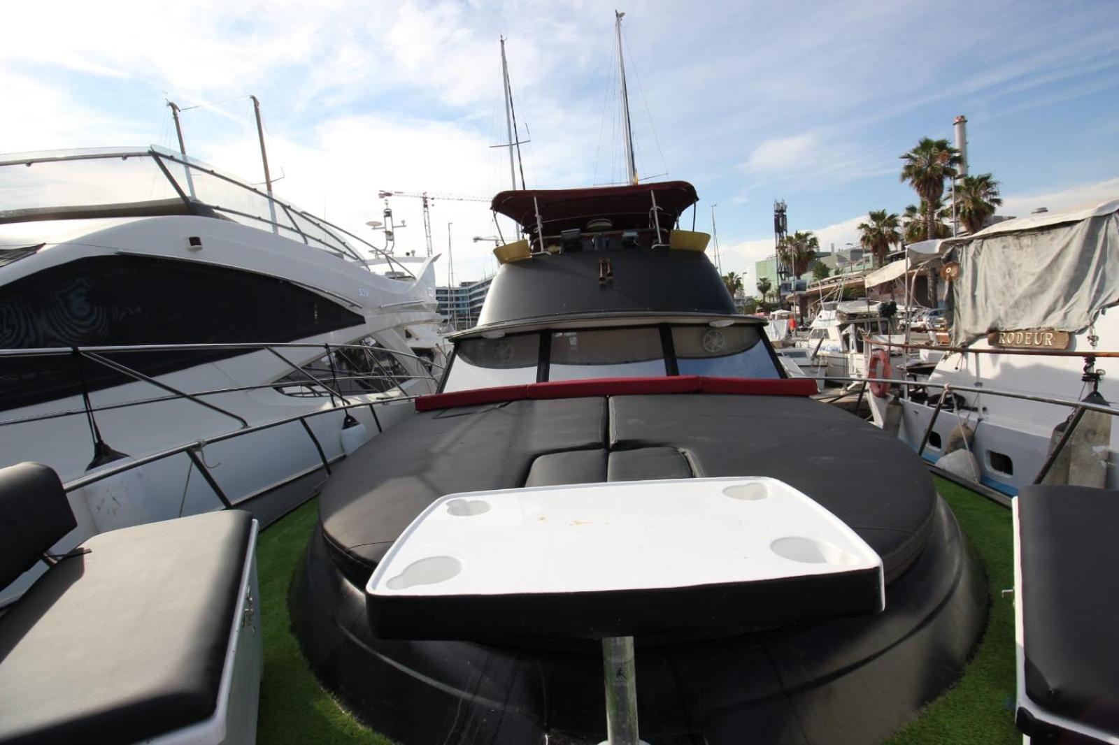 Botel Black Diamond