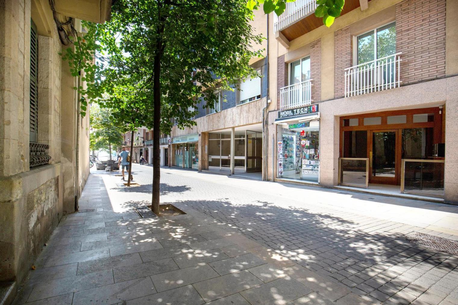 Blueground Sarria Balcony Bcn-74 *